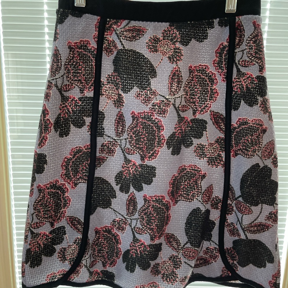 Le Lis Black and Pink Mini Skirt